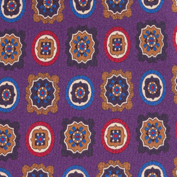 Cravate aubergine avec motifs en soie